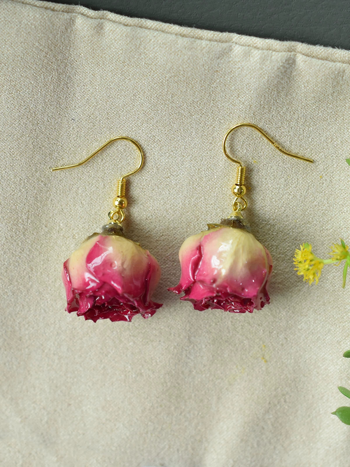 Romantic dried flowers, real flowers, rose earrings, earrings, brooches, jewelry, holiday gifts for women